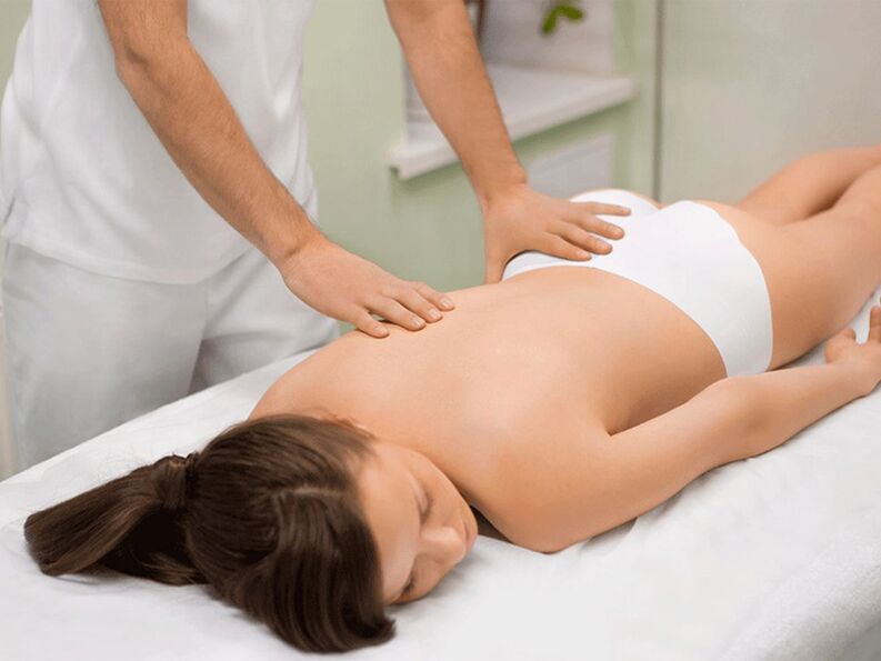 Masajul este o metodă eficientă de a scăpa de simptomele osteocondrozei